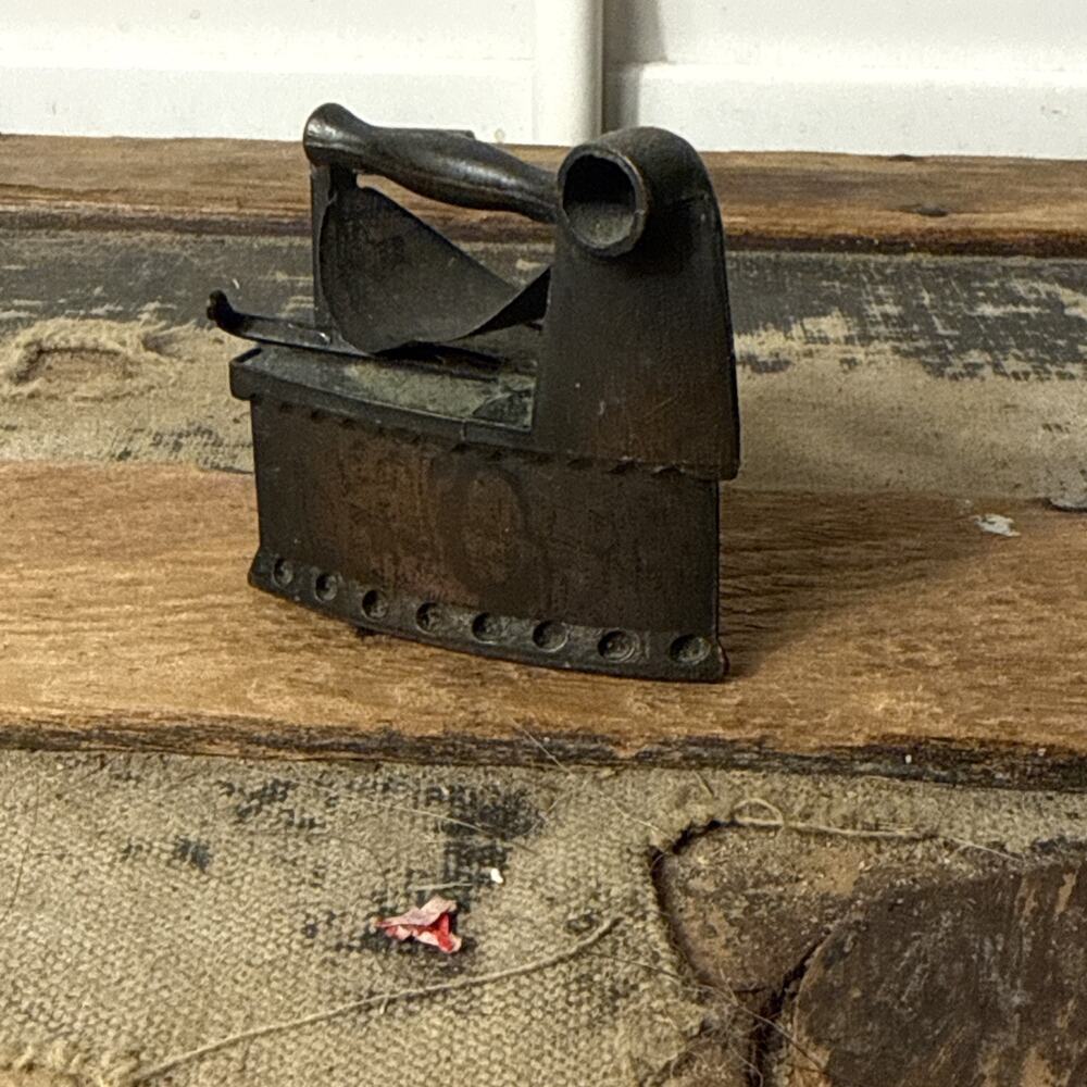 Vintage Durham Industries Steam Iron Miniature #5405